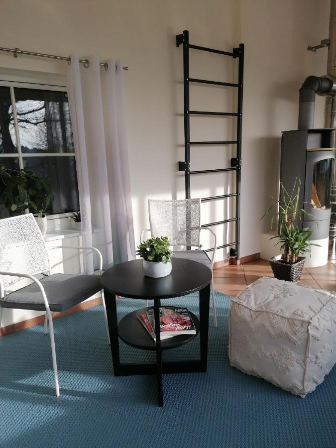 Ferienwohnung Schuhmann Mit Wintergarten Und Garten Therme Aquapulco Und Ikuna Erlebnispark, Zoo Schmiding 20 Min Mit Auto Entfernt Ab 3 Naechte Buchbar Hinzenbach Eksteriør bilde