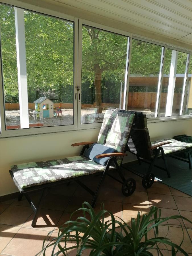 Ferienwohnung Schuhmann Mit Wintergarten Und Garten Therme Aquapulco Und Ikuna Erlebnispark, Zoo Schmiding 20 Min Mit Auto Entfernt Ab 3 Naechte Buchbar Hinzenbach Eksteriør bilde